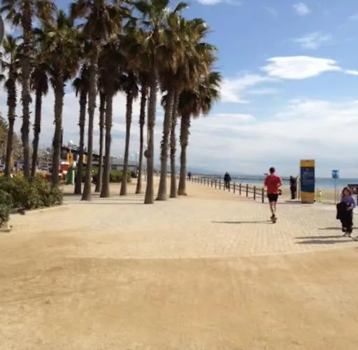 Modern Flat Poble Nou 公寓 *